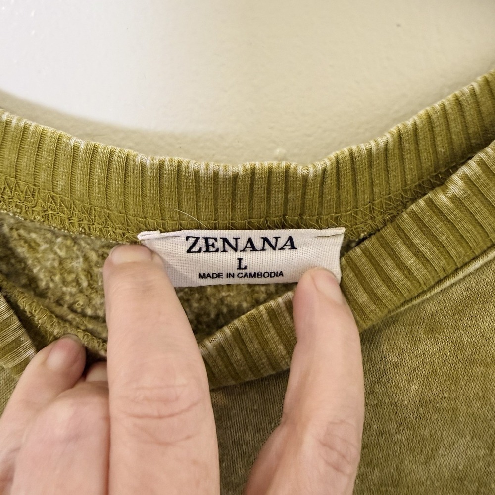 Zenana Outfitters Mustard Acid Wash Crewneck Sweatshirt L Oversized Pockets - Picture 3 of 6